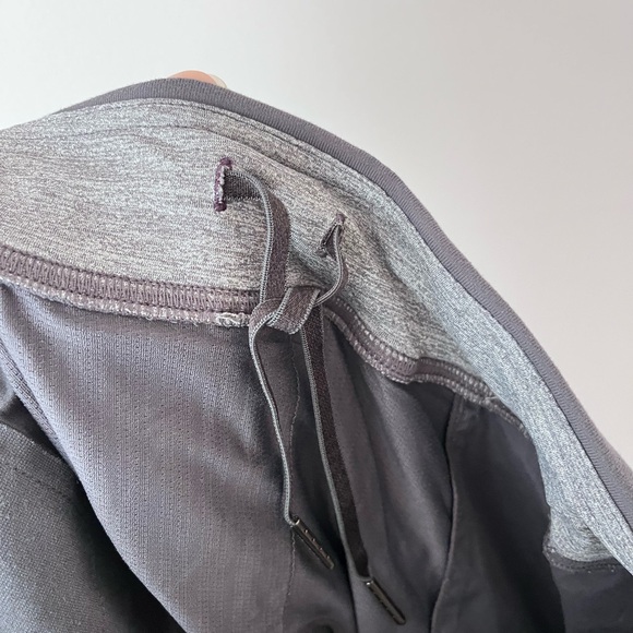 Women’s Dance Studio Lululemon Pants - Picture 4 of 5